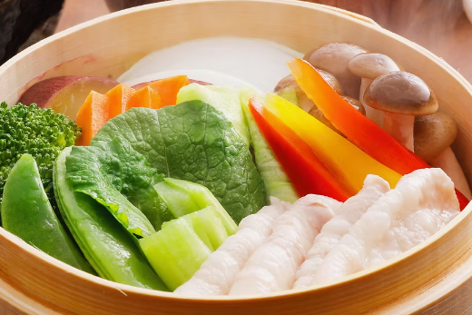 「おだしとおやさい 翠」のせいろ蒸しランチ